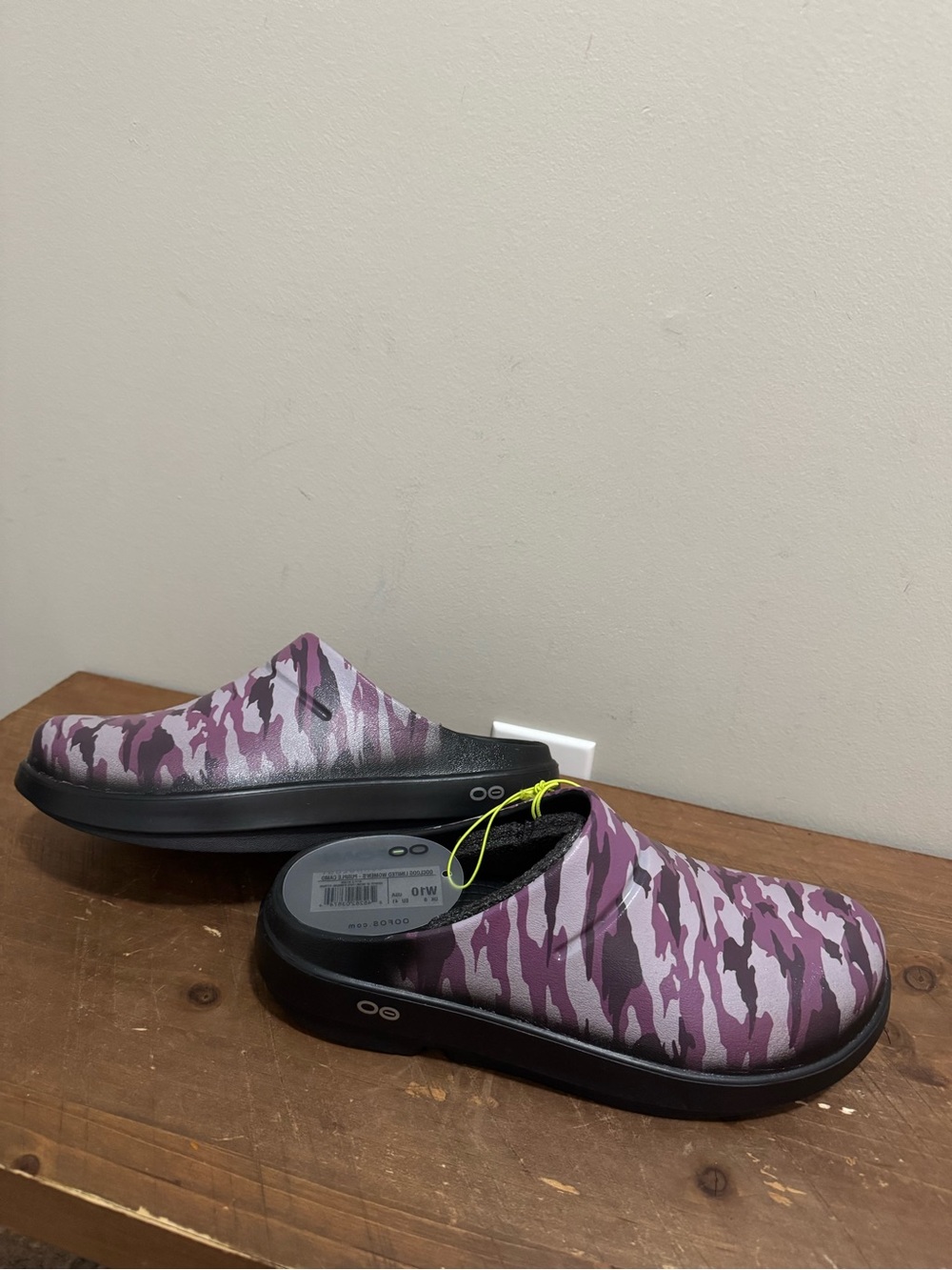 OOFOS Purple Camo Slip-On Comfort Mules Womens Size 10 - Picture 3 of 5